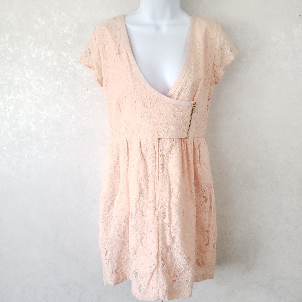 H&M Lace Fit and Flare Zipper Front Dress